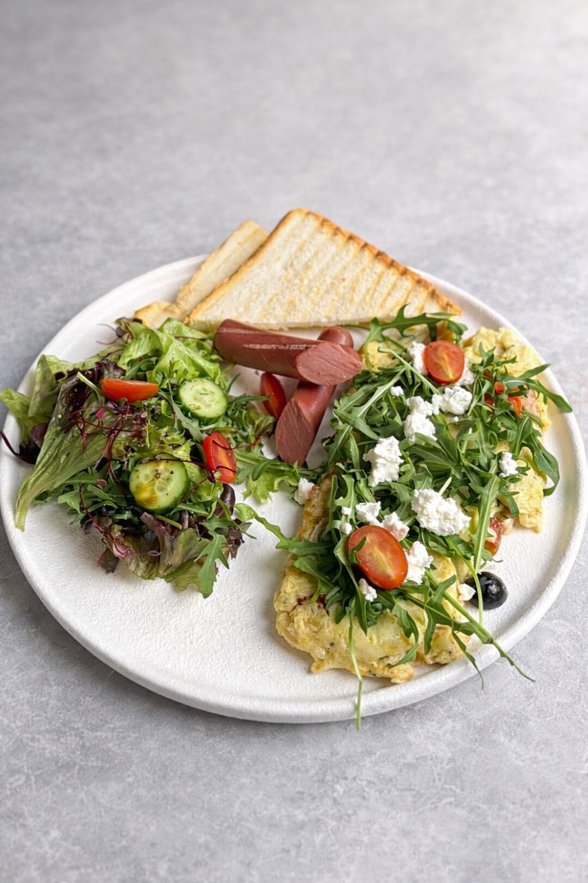 Greek omelette